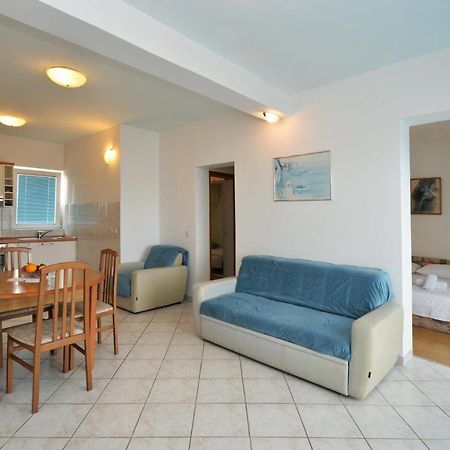 Apartman Rasip, ムルテル エクステリア 写真