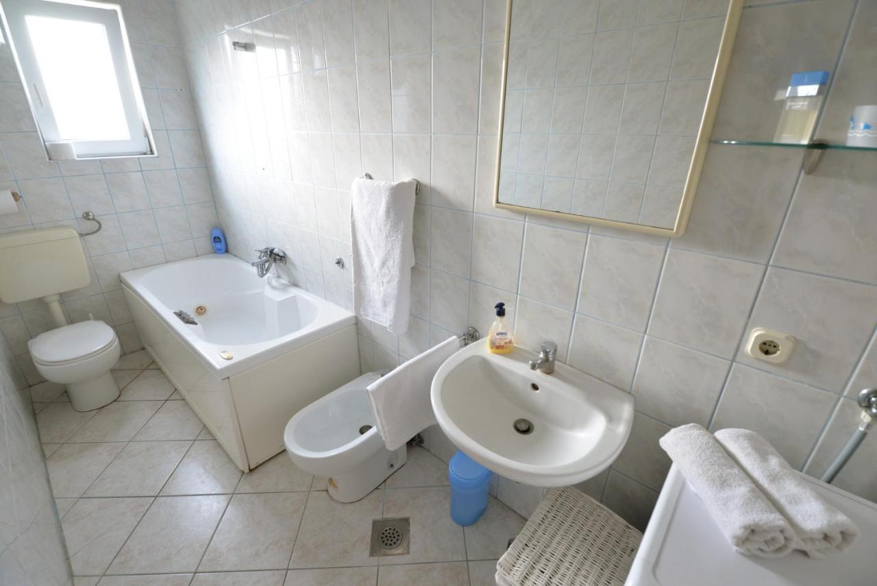 Apartman Rasip, ムルテル エクステリア 写真