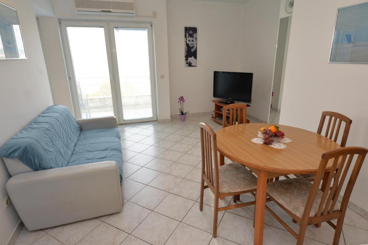 Apartman Rasip, ムルテル エクステリア 写真