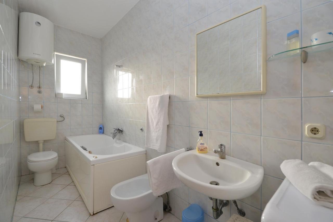 Apartman Rasip, ムルテル エクステリア 写真