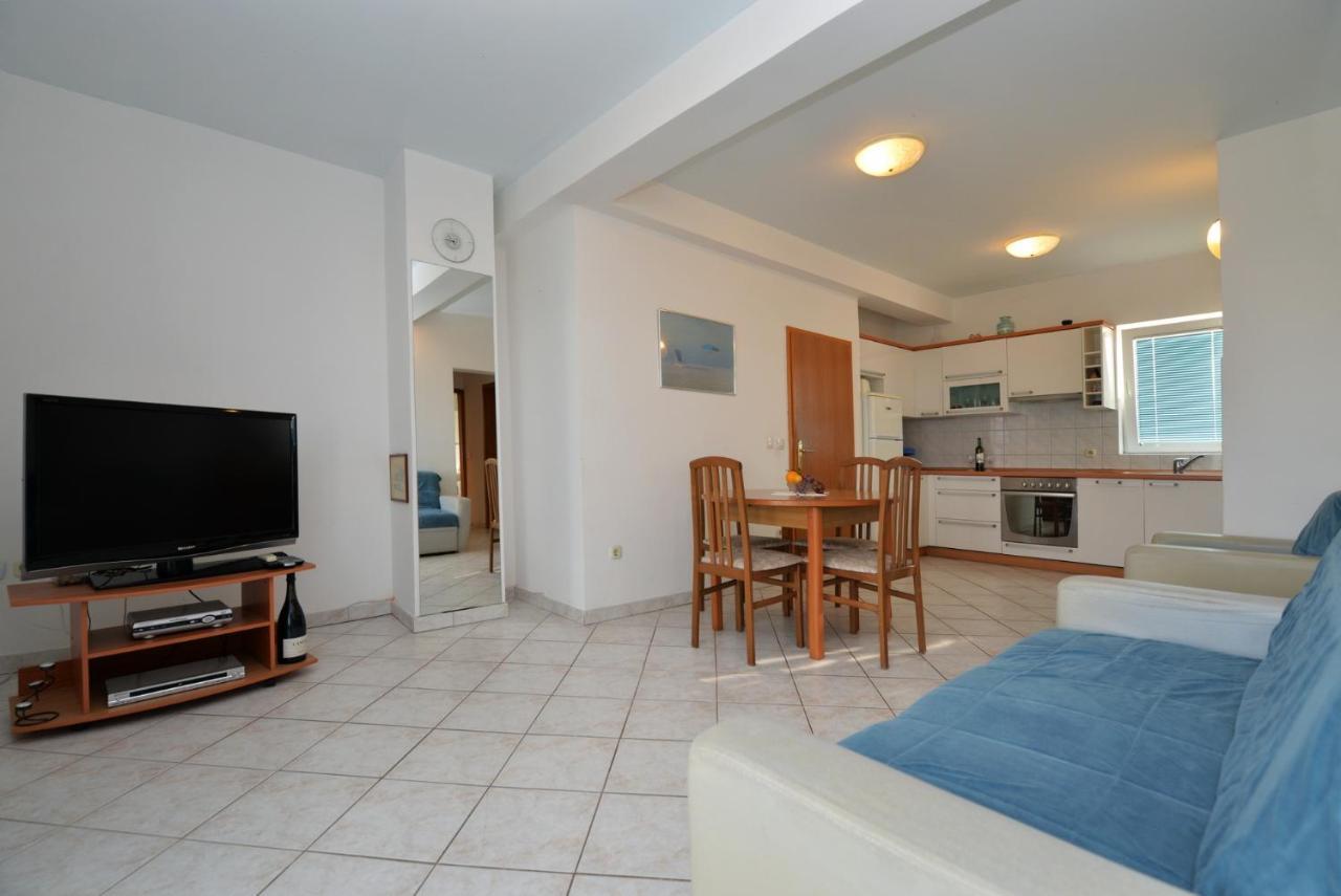 Apartman Rasip, ムルテル エクステリア 写真