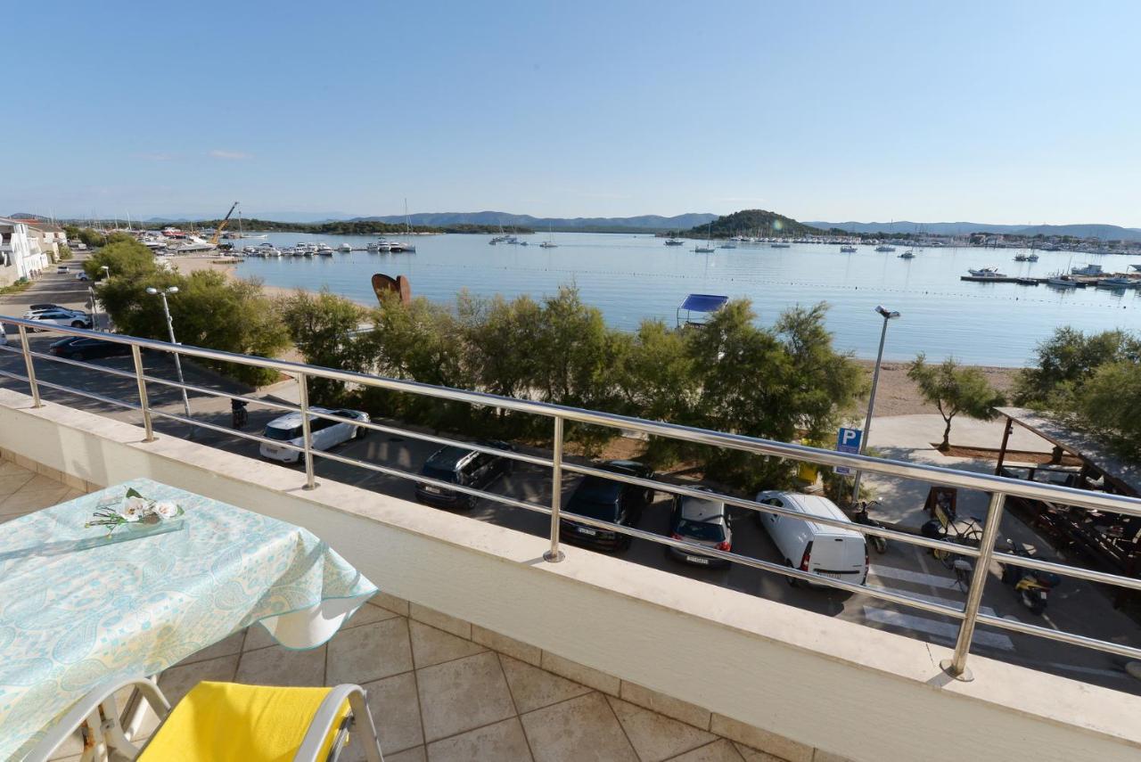 Apartman Rasip, ムルテル エクステリア 写真